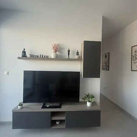 New Modern Mackenzie 1br Flat, 1mn Walk To Waterfront *
