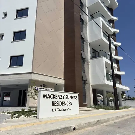 New Modern Mackenzie 1br Flat, 1mn Walk To Waterfront Apartment Larnaka